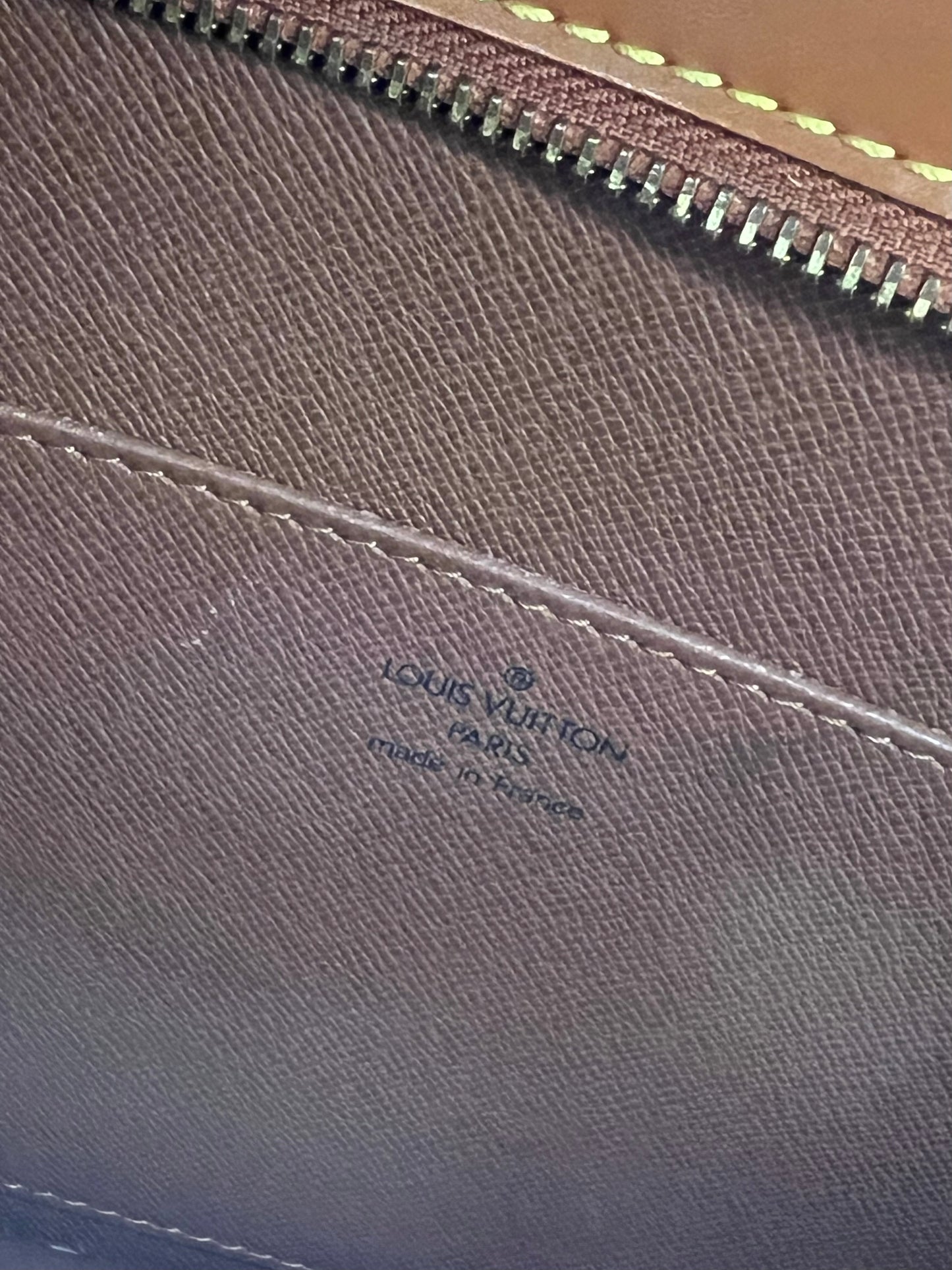 Louis Vuitton EPI Leather Pochette Clutch bag