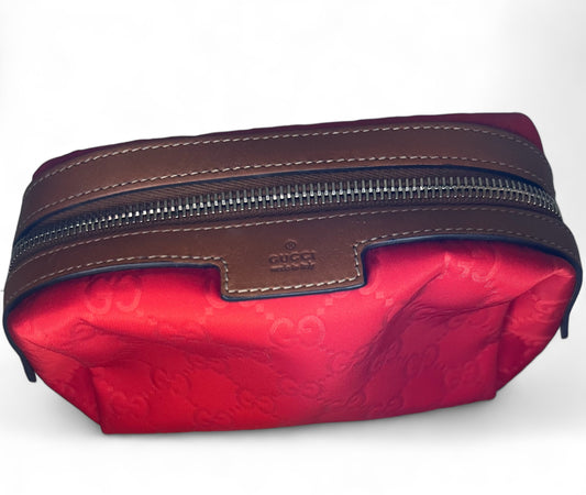 Gucci cosmetic pouch