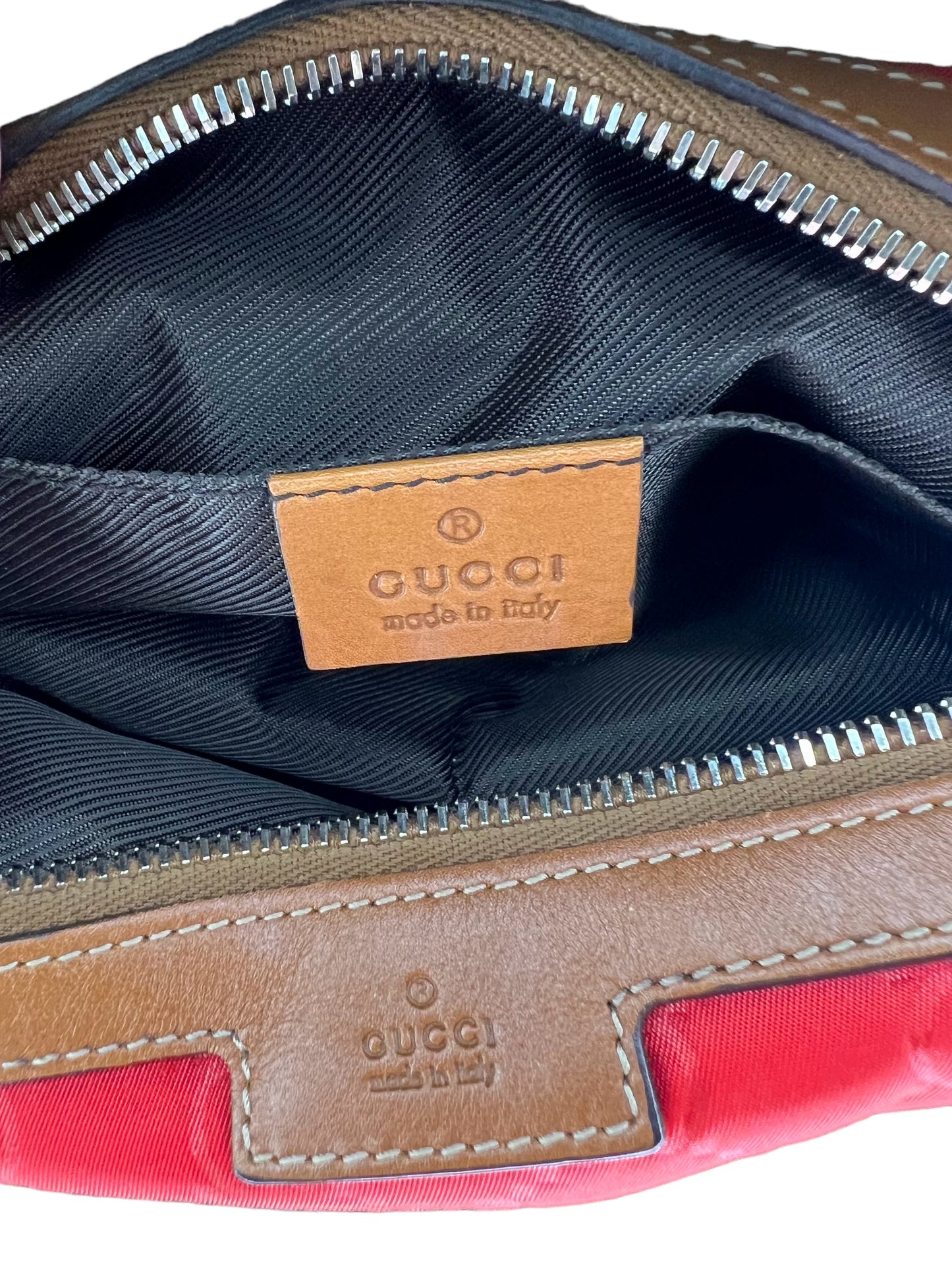 Gucci cosmetic pouch
