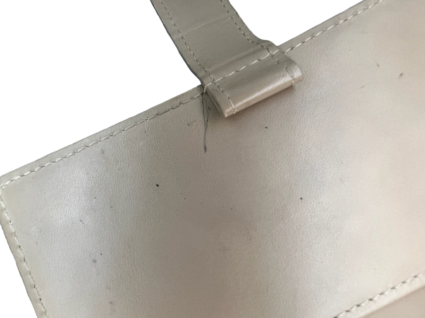 Louis Vuitton Monogram Cream Agenda